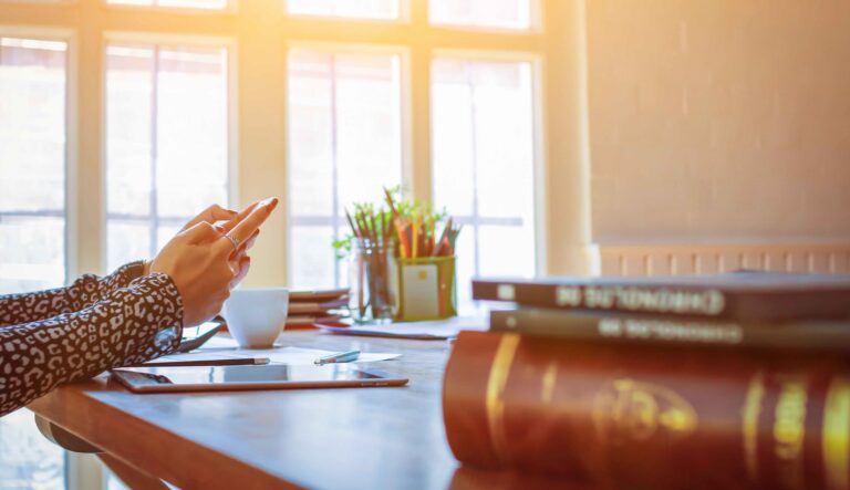 House & Office workers